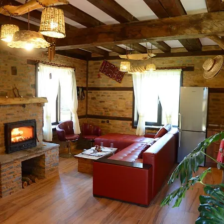 Dream House * Leshten